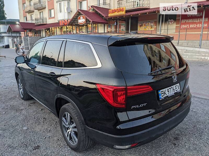 Внедорожник / Кроссовер Honda Pilot 2016 в Ровно фото 11 Внедорожник / Кроссовер Honda Pilot 2016 в Ровно