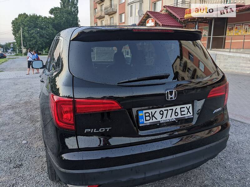 Внедорожник / Кроссовер Honda Pilot 2016 в Ровно фото 13 Внедорожник / Кроссовер Honda Pilot 2016 в Ровно