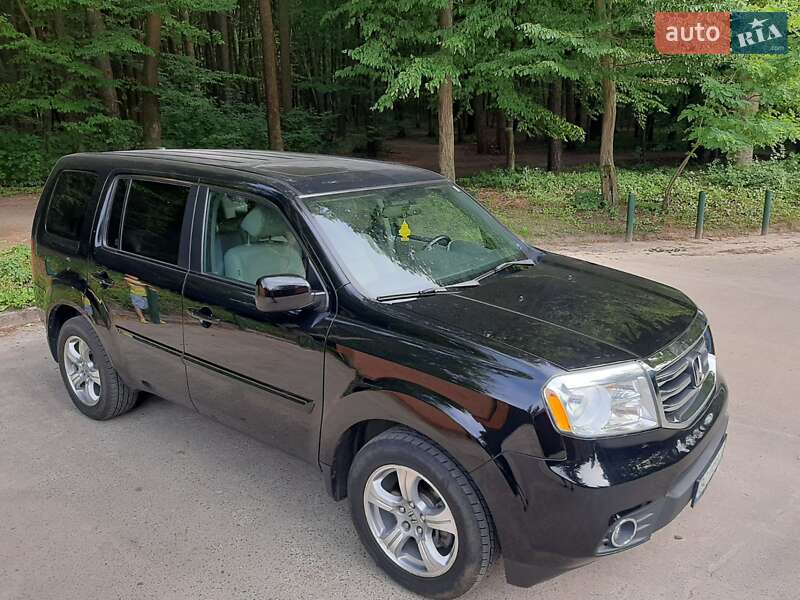 Внедорожник / Кроссовер Honda Pilot 2015 в Львове