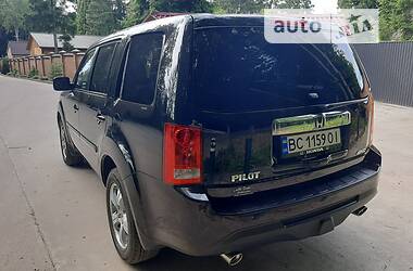 Внедорожник / Кроссовер Honda Pilot 2015 в Львове