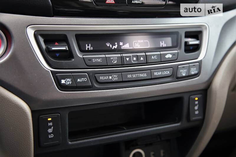 Позашляховик / Кросовер Honda Pilot 2015 в Харкові