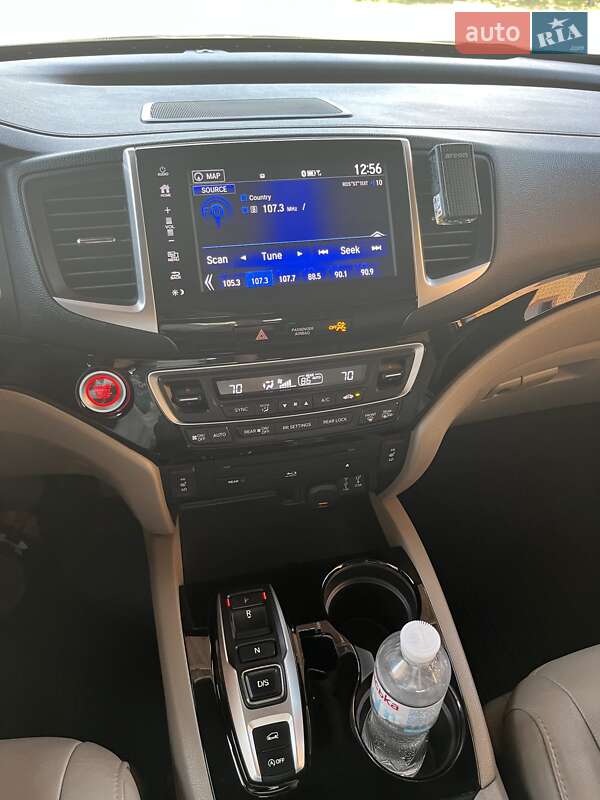 Позашляховик / Кросовер Honda Pilot 2017 в Дніпрі фото 23 Позашляховик / Кросовер Honda Pilot 2017 в Дніпрі