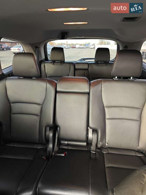 Внедорожник / Кроссовер Honda Pilot 2022 в Киеве