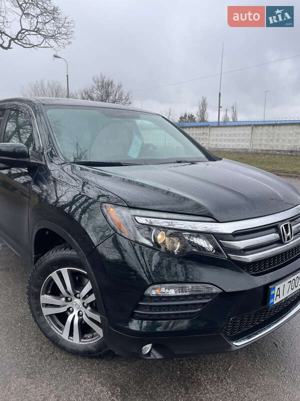 Позашляховик / Кросовер Honda Pilot 2016 в Фастові