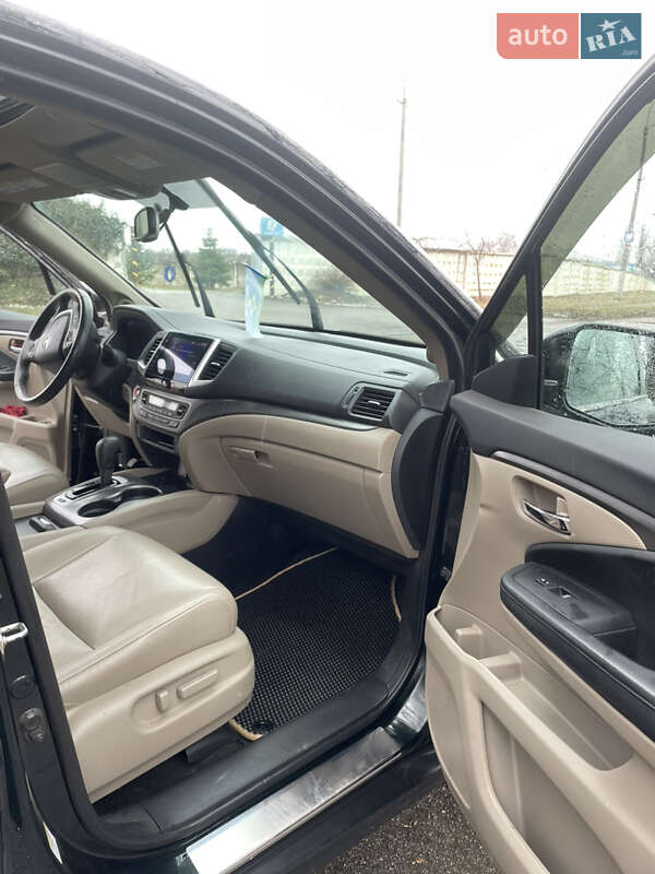 Позашляховик / Кросовер Honda Pilot 2016 в Фастові