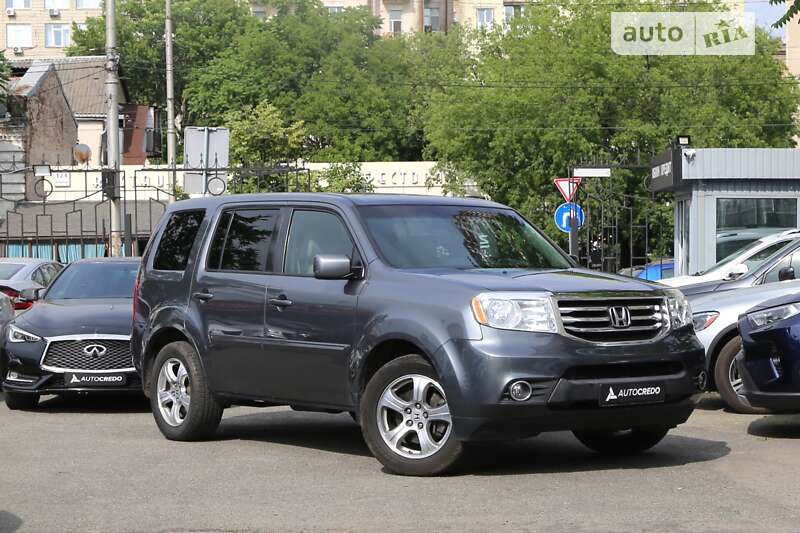 Позашляховик / Кросовер Honda Pilot 2013 в Києві