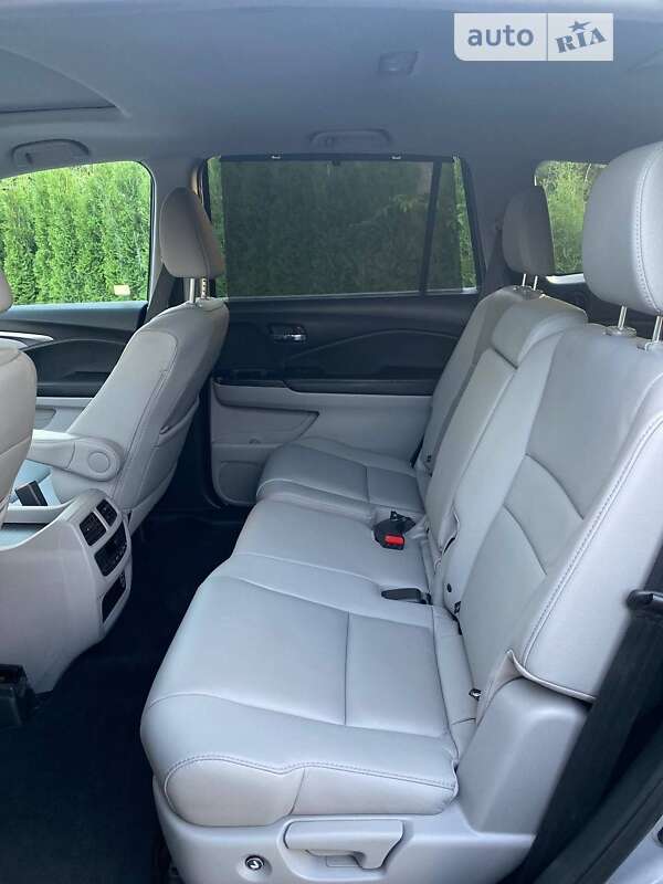 Позашляховик / Кросовер Honda Pilot 2021 в Рівному