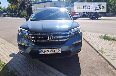 Позашляховик / Кросовер Honda Pilot 2016 в Черкасах