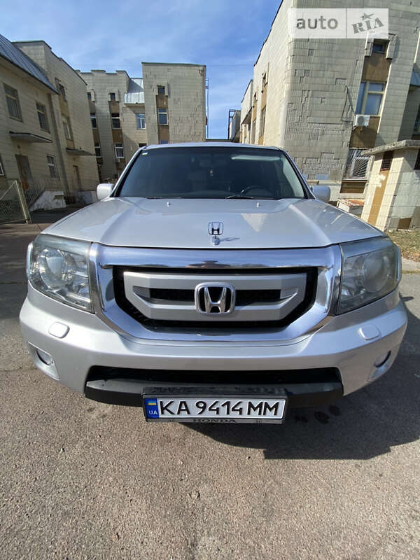 Позашляховик / Кросовер Honda Pilot 2008 в Києві