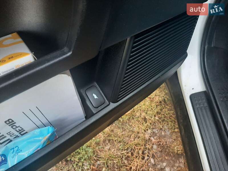 Внедорожник / Кроссовер Honda Pilot 2011 в Калиновке