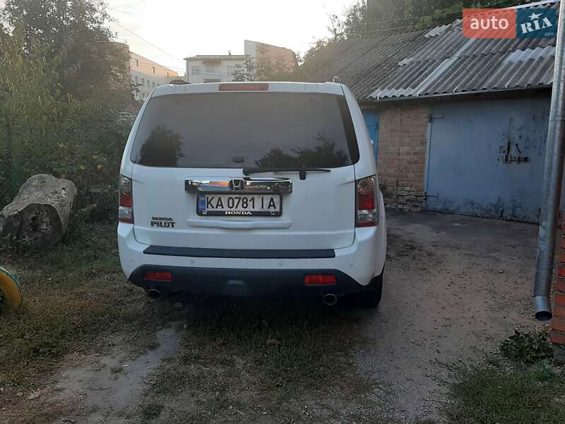 Внедорожник / Кроссовер Honda Pilot 2011 в Калиновке