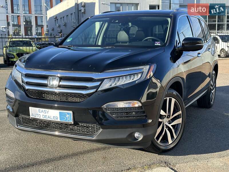 Позашляховик / Кросовер Honda Pilot 2017 в Києві