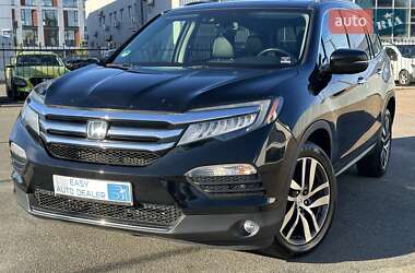 Позашляховик / Кросовер Honda Pilot 2017 в Києві