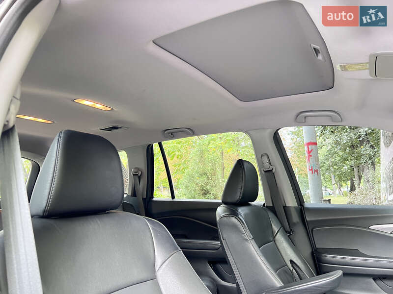 Внедорожник / Кроссовер Honda Pilot 2017 в Киеве фото 7 Внедорожник / Кроссовер Honda Pilot 2017 в Киеве