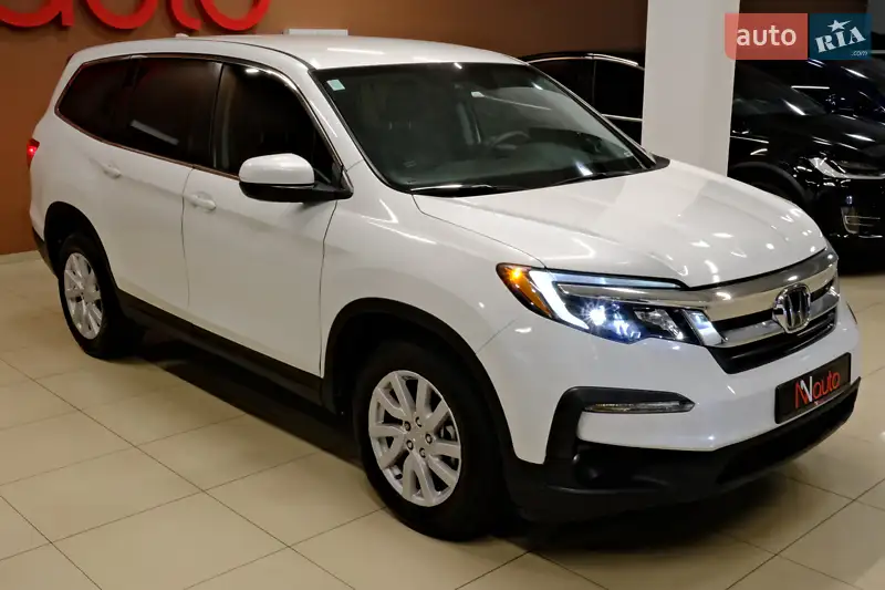 Внедорожник / Кроссовер Honda Pilot 2021 в 