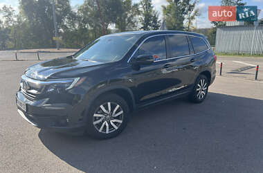 Внедорожник / Кроссовер Honda Pilot 2018 в 