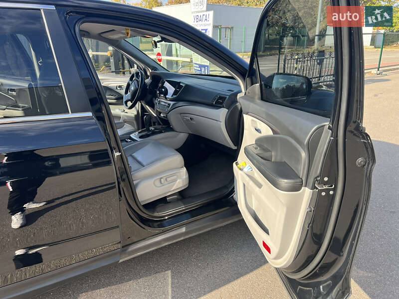 Внедорожник / Кроссовер Honda Pilot 2018 в Киеве