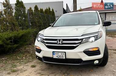 Внедорожник / Кроссовер Honda Pilot 2018 в 