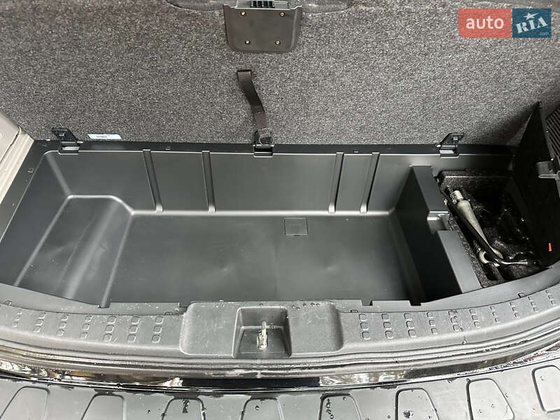 Внедорожник / Кроссовер Honda Pilot 2015 в Киеве фото 29 Внедорожник / Кроссовер Honda Pilot 2015 в Киеве