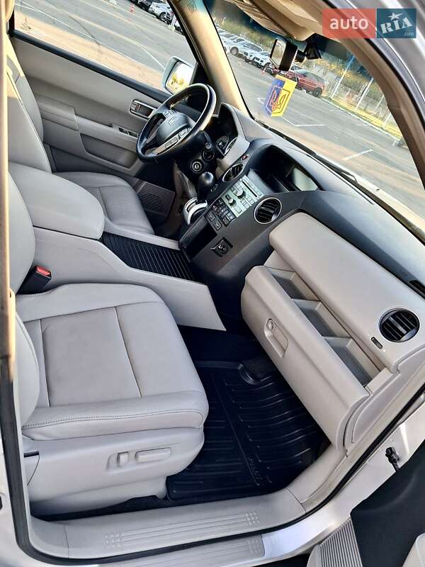 Внедорожник / Кроссовер Honda Pilot 2010 в Киеве
