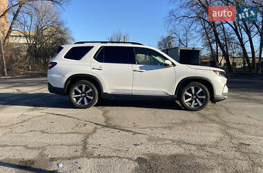 Внедорожник / Кроссовер Honda Pilot 2023 в 