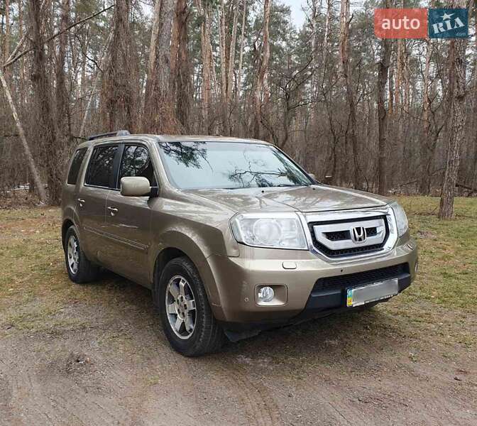 Внедорожник / Кроссовер Honda Pilot 2011 в Киеве