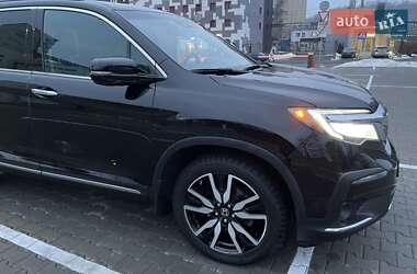 Позашляховик / Кросовер Honda Pilot 2019 в Києві