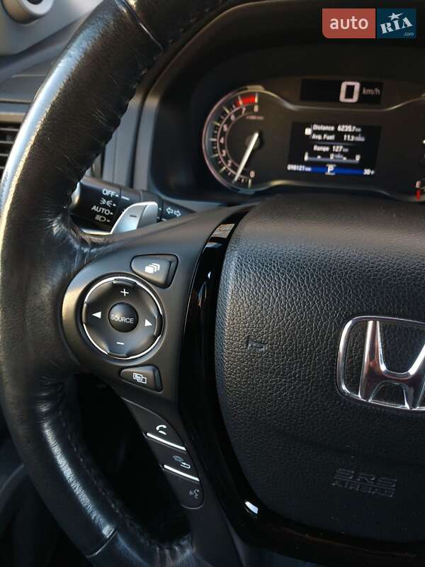 Внедорожник / Кроссовер Honda Pilot 2017 в Ивано-Франковске фото 7 Внедорожник / Кроссовер Honda Pilot 2017 в Ивано-Франковске