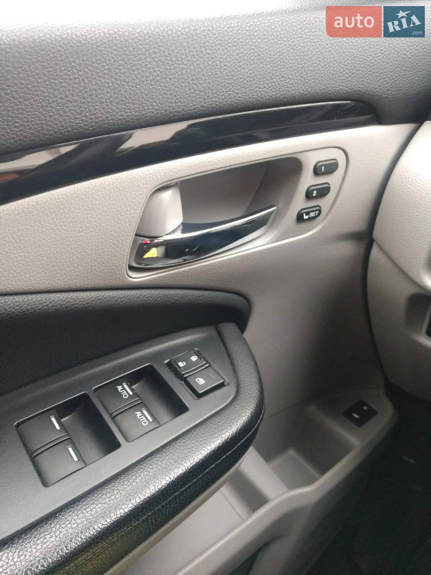 2017 Honda Pilot - мініатюра 22