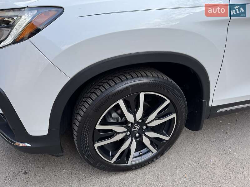 Внедорожник / Кроссовер Honda Pilot 2020 в Киеве