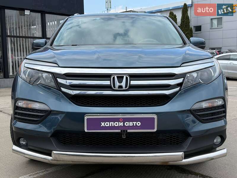Внедорожник / Кроссовер Honda Pilot 2017 в Киеве