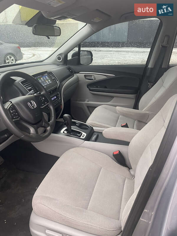 Внедорожник / Кроссовер Honda Pilot 2020 в Киеве фото 10 Внедорожник / Кроссовер Honda Pilot 2020 в Киеве