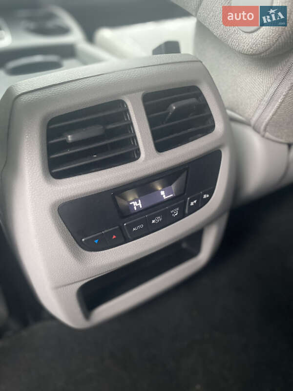 Внедорожник / Кроссовер Honda Pilot 2020 в Киеве фото 12 Внедорожник / Кроссовер Honda Pilot 2020 в Киеве