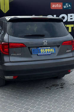 Внедорожник / Кроссовер Honda Pilot 2015 в 