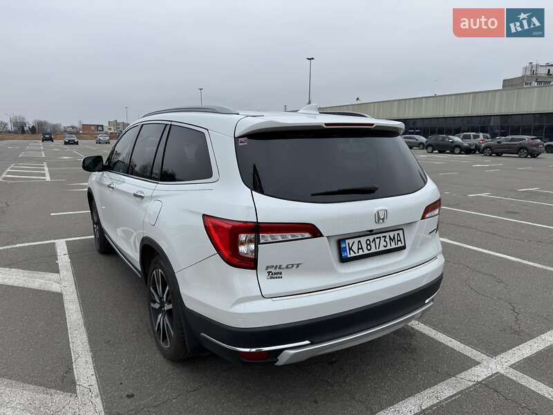 Внедорожник / Кроссовер Honda Pilot 2020 в Киеве