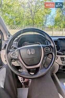 Позашляховик / Кросовер Honda Pilot 2016 в 