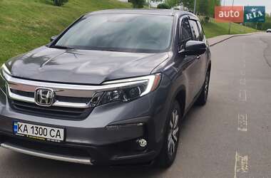 Внедорожник / Кроссовер Honda Pilot 2021 в 