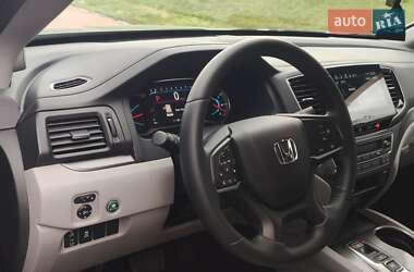 Внедорожник / Кроссовер Honda Pilot 2021 в 