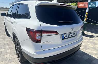 Внедорожник / Кроссовер Honda Pilot 2021 в 