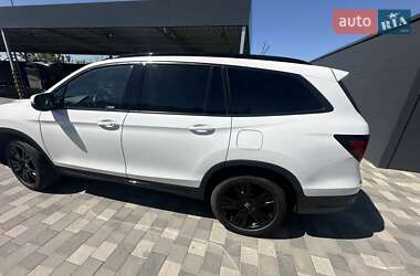 Внедорожник / Кроссовер Honda Pilot 2021 в 
