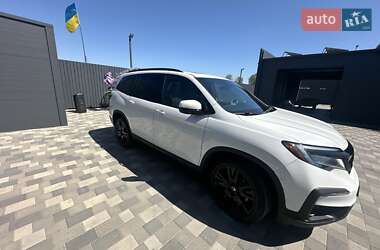 Внедорожник / Кроссовер Honda Pilot 2021 в 
