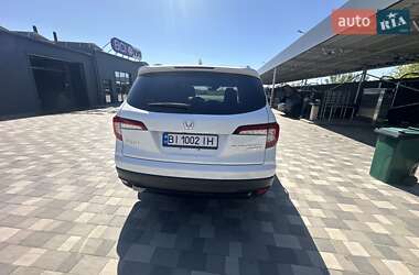 Внедорожник / Кроссовер Honda Pilot 2021 в 