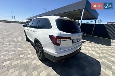 Внедорожник / Кроссовер Honda Pilot 2021 в 