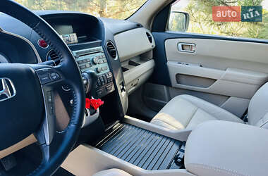 Позашляховик / Кросовер Honda Pilot 2009 в 
