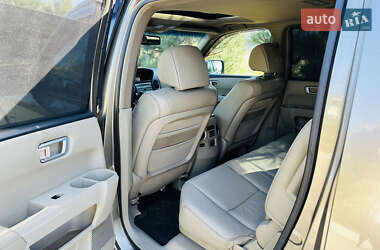 Позашляховик / Кросовер Honda Pilot 2009 в 