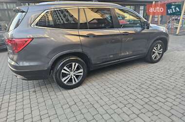 Внедорожник / Кроссовер Honda Pilot 2015 в 