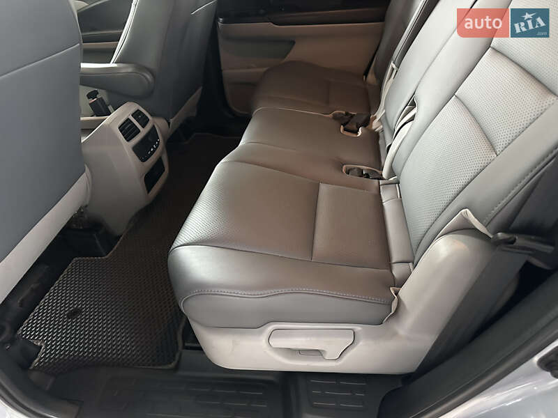 Внедорожник / Кроссовер Honda Pilot 2018 в Одессе