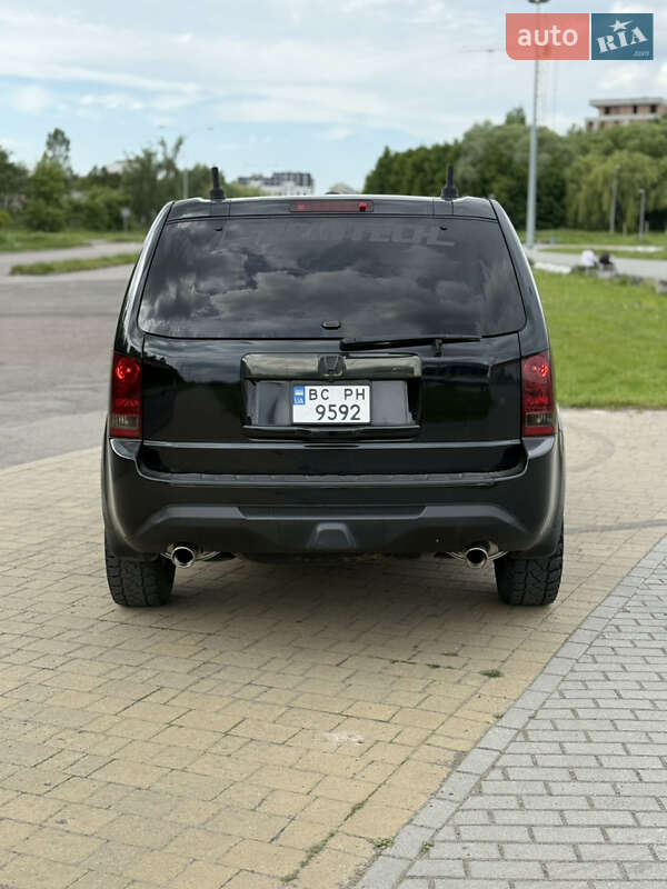 Позашляховик / Кросовер Honda Pilot 2014 в Львові