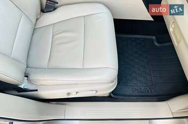 Внедорожник / Кроссовер Honda Pilot 2009 в 