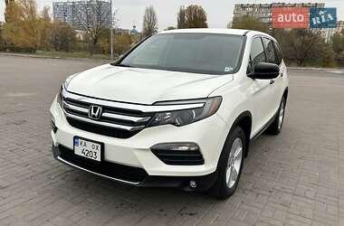 Внедорожник / Кроссовер Honda Pilot 2018 в 